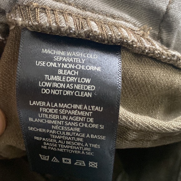 Urban Outfitters BDG cheeky short Olive / army green size 28 raw hem denim - Picture 7 of 9